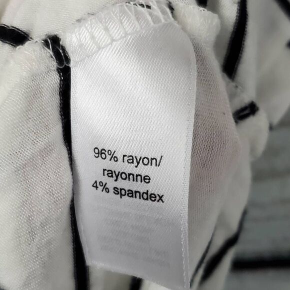 Maurices Large White Navy Stripe V-Neck SS Tunic - Picture 6 of 8